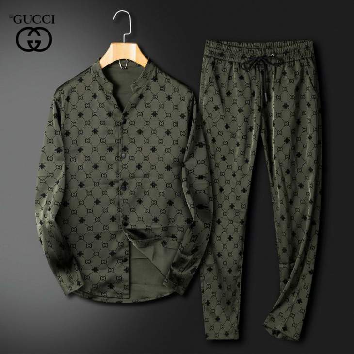 Picture of Gucci Sweater Suits _SKUGucciM-3XL25cr26639780